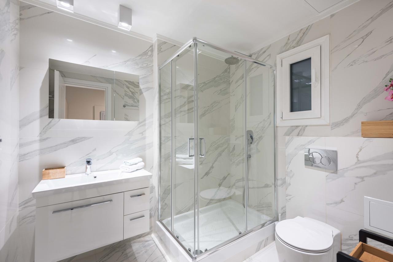 Thessaloniki Seaside Apartment A&B Bagian luar foto