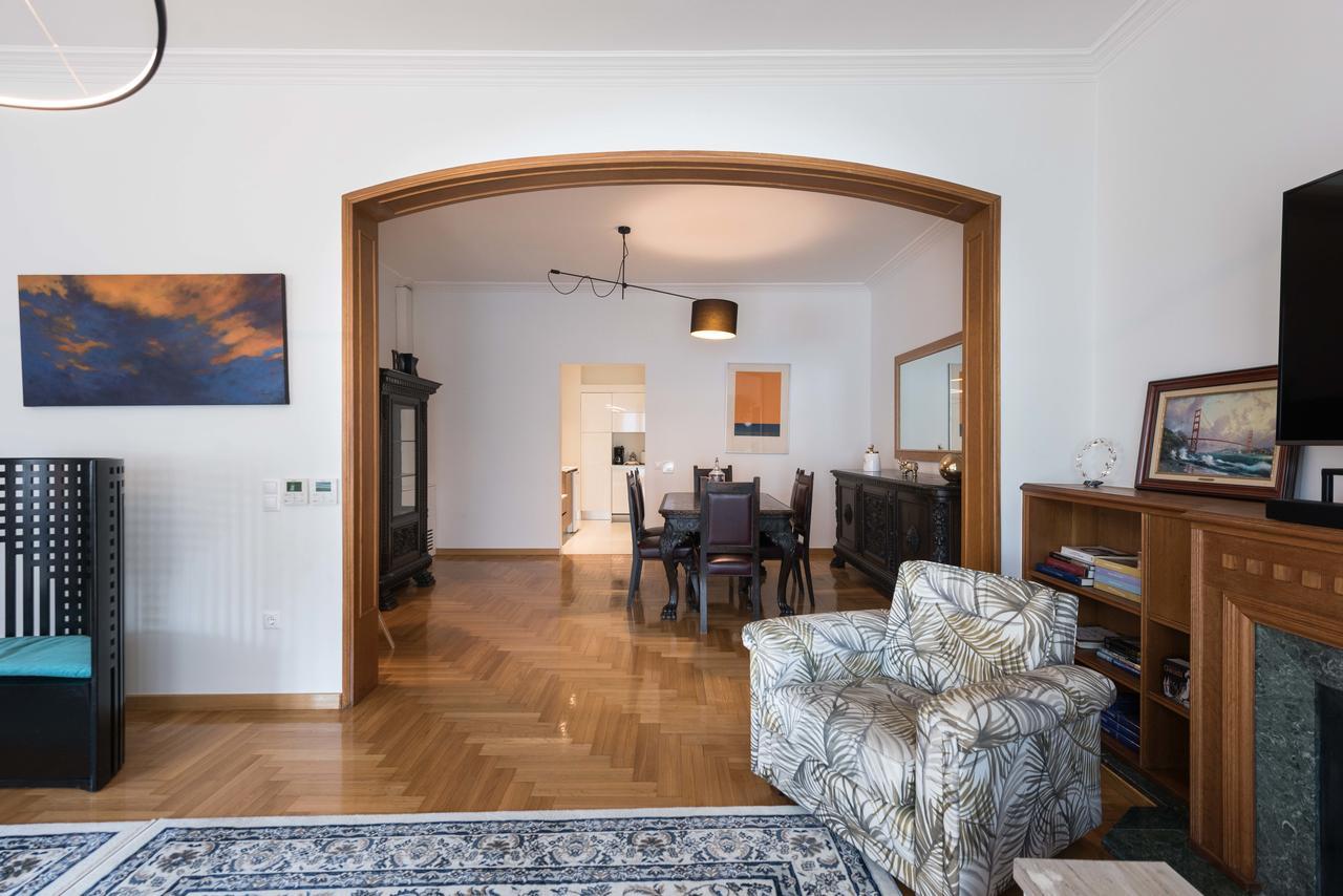 Thessaloniki Seaside Apartment A&B Bagian luar foto
